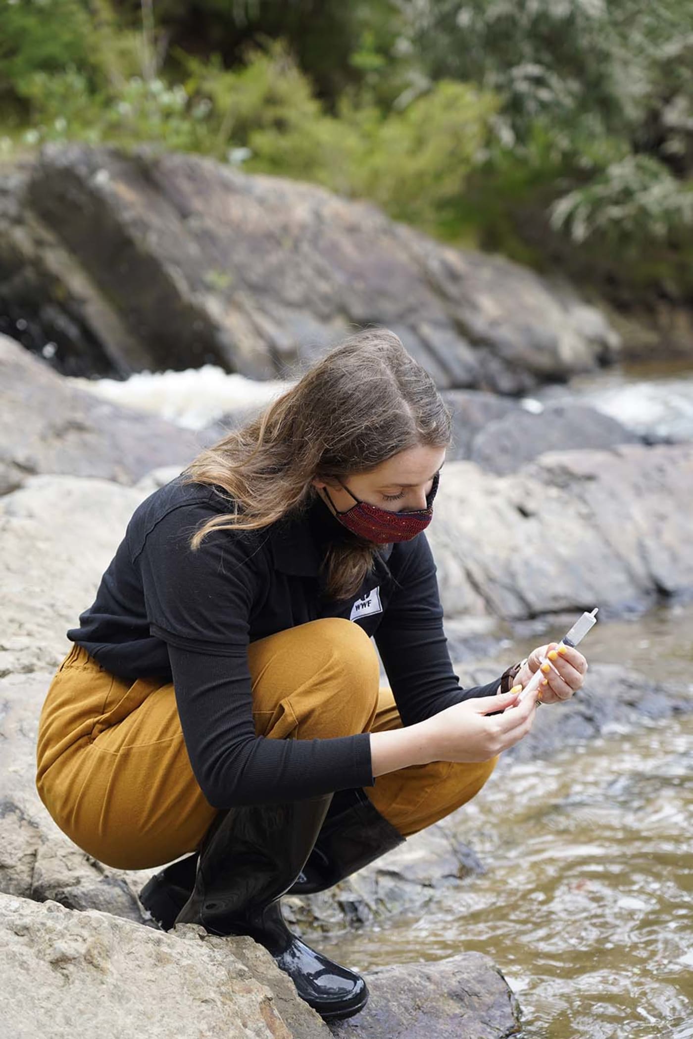 WWF-Australia's Sophie Hueppauff collecting Platypus eDNA samples from Pound Bend Tunnel in Warrandyte, Victoria