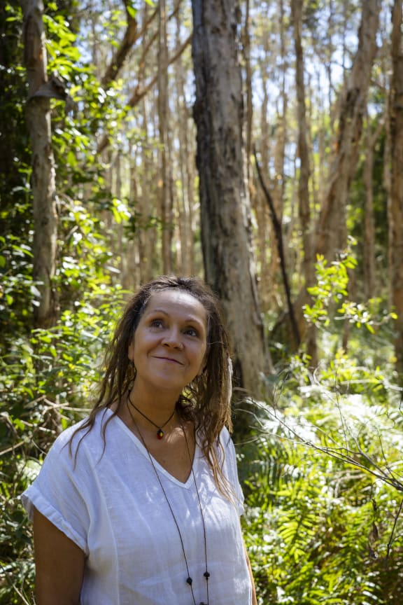 Aunty Sharron mirii Bell, proud Gamilaraay and Wiradjuri woman, children’s performer and educator at Red Beach, Bribie Island