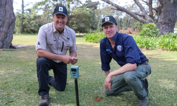 Dermot O'Gorman, WWF-Australia, and Rob Brewster, Rewilding Australia